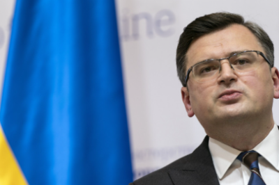 Matky v Británii musí poslat své syny bojovat proti ruským vojákům v Evropě